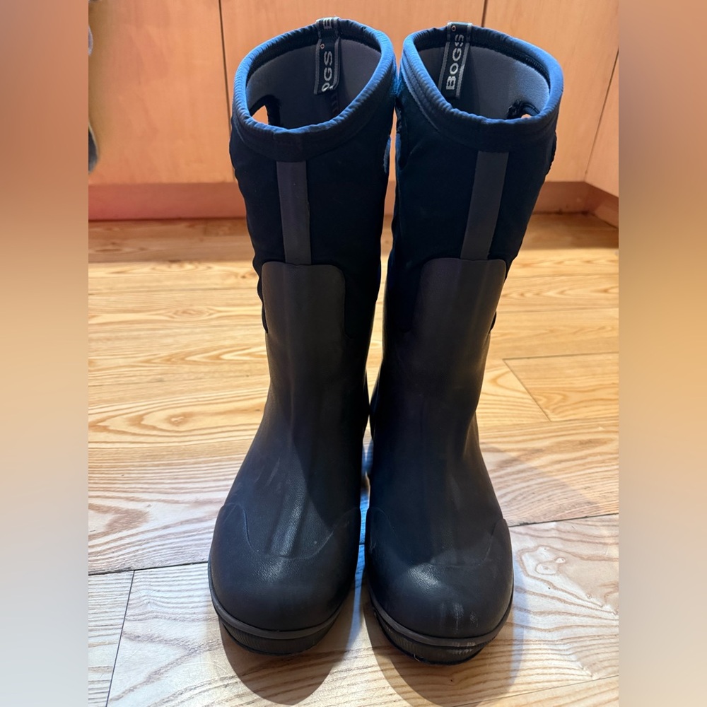 Bogs Men's Classic Ultra High Winter Boots, size 7/40